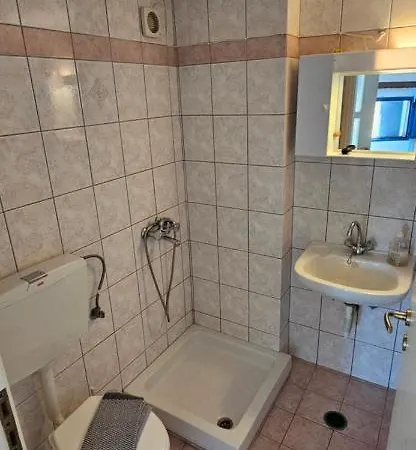 Ra's Seacastle Apartment